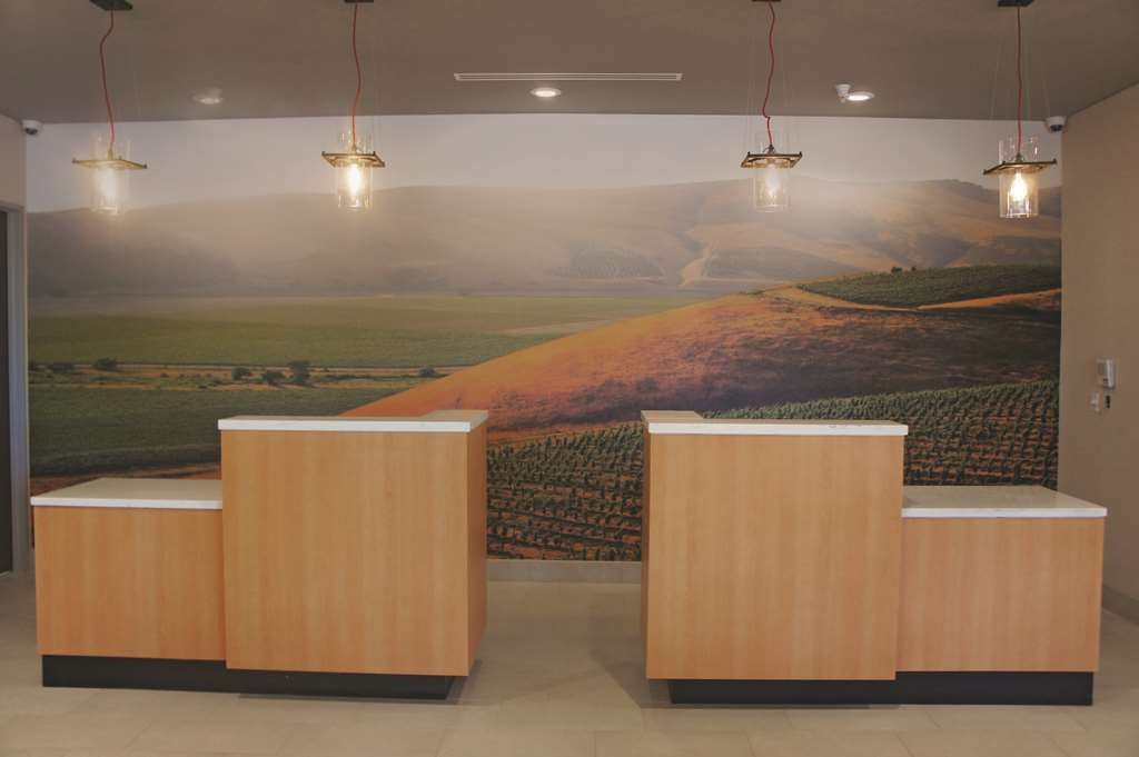 La Quinta By Wyndham Morgan Hill-San Jose South Hotel Dalaman gambar